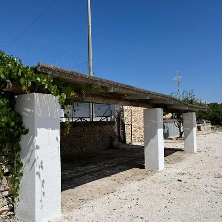 Trulli Don Diego B&B *