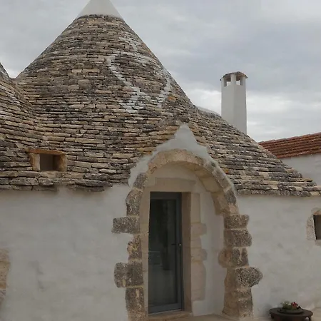 Trulli Don Diego Bed & Breakfast *